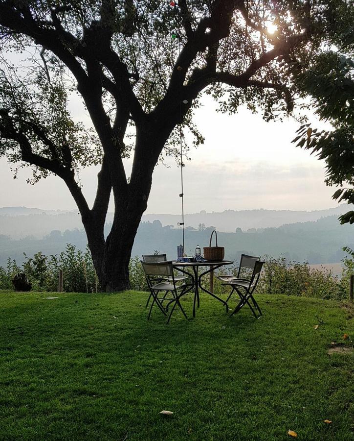 Agriturismo Bottega Di Rosanna Castagnole delle Lanze Ngoại thất bức ảnh